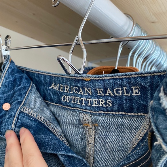 American Eagle hi-rise festival jean shorts size 6 - Picture 2 of 9